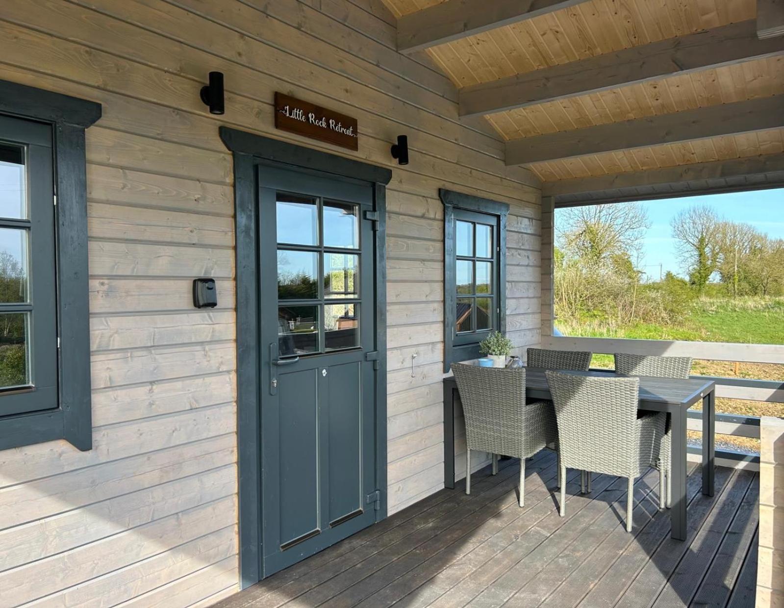 Little Rock Retreat Log Cabin With Hot Tub Castletown Gheoghegan Exteriér fotografie