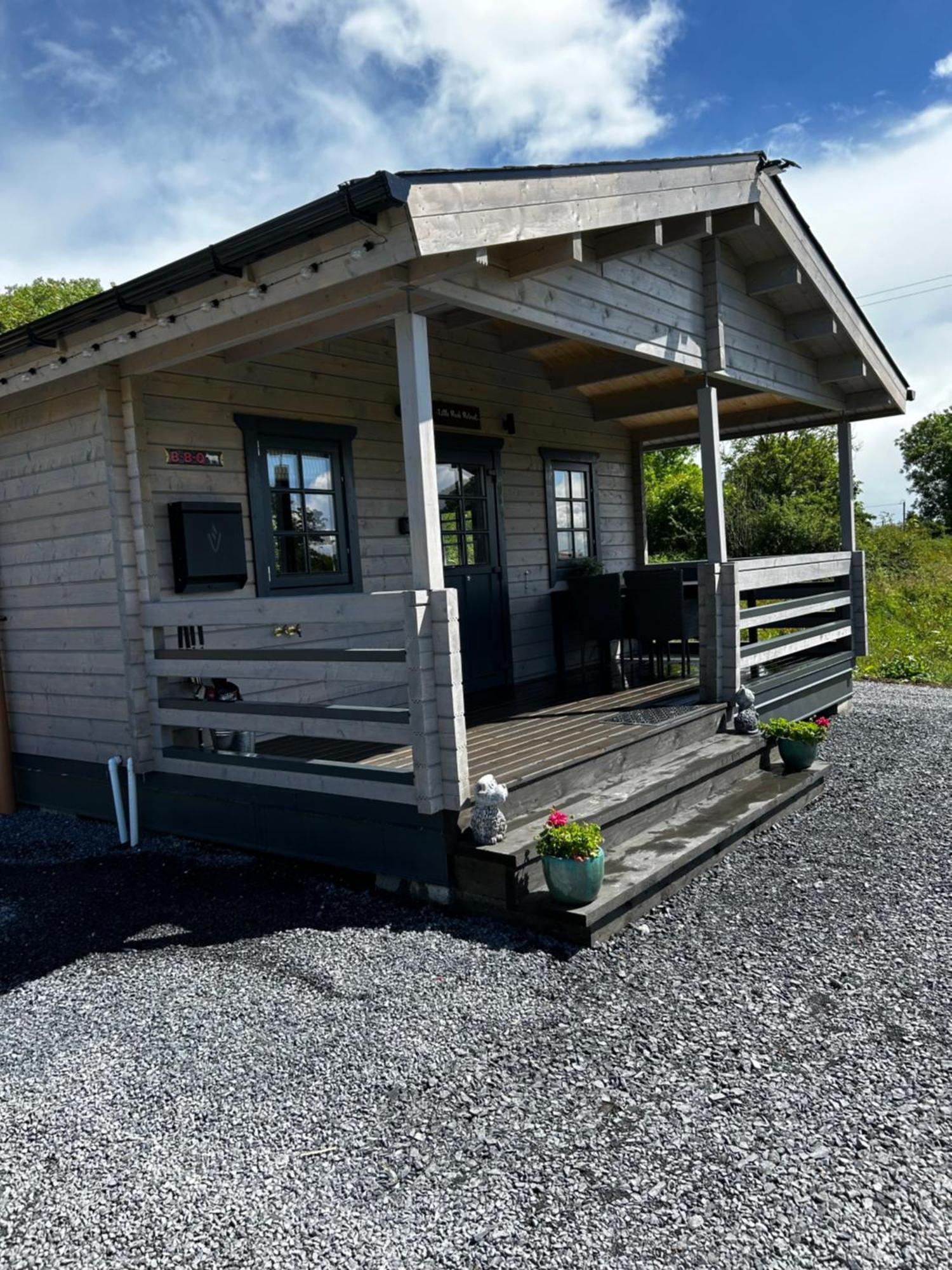 Little Rock Retreat Log Cabin With Hot Tub Castletown Gheoghegan Exteriér fotografie